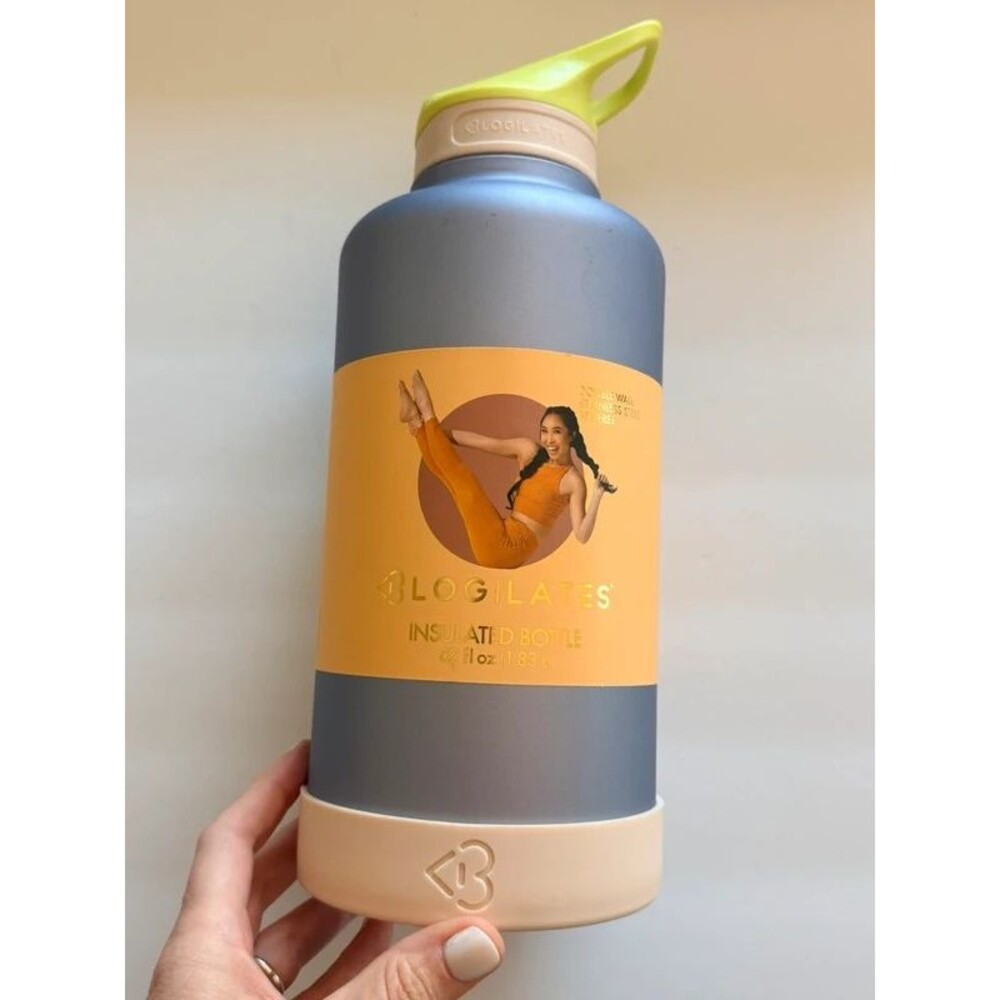 Blogilates water bottle 62 oz brand new
